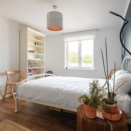 Apartamento Orange Flat By Lower Regent Canal Londres Exterior foto